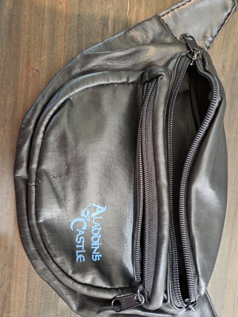Vintage Aladdin's Castle hip pack, fanny pack